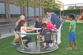 Safe roundabout playground